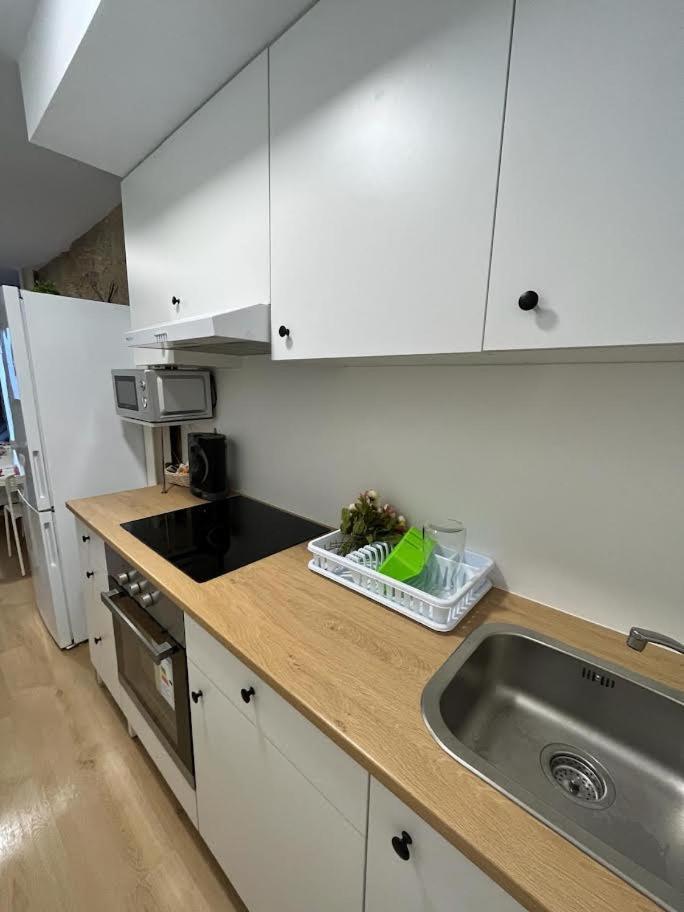 Apartamento Baixo Da Barbeira Кангас Экстерьер фото