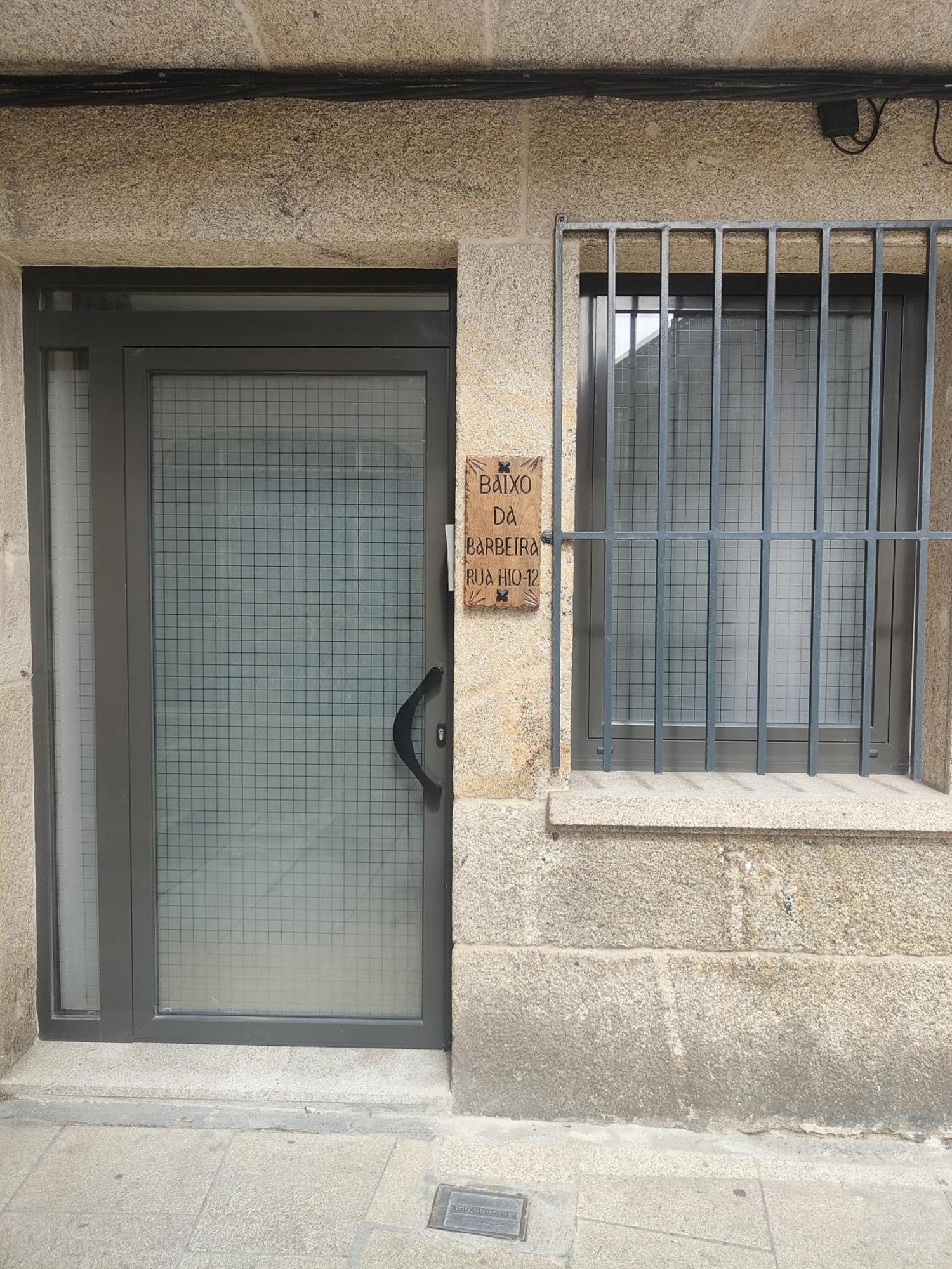 Apartamento Baixo Da Barbeira Кангас Экстерьер фото